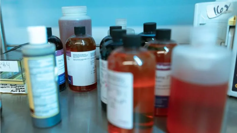 کاربرد حلال های شیمیایی